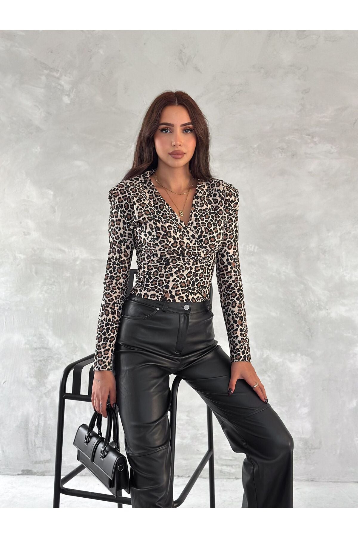 Kadın Kruvaze Pileli Leopar Desenli Crop · Leopar Desenli · 3 [ty:6e077661d4ad6ea6]