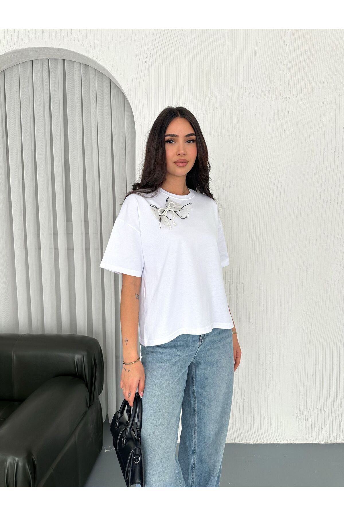 Kadın Fiyonk Detaylı T-Shirt · Beyaz · 1 [ty:0d1702d2878678fb]