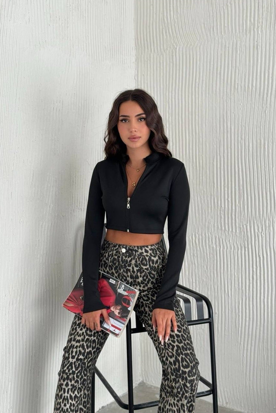 Kadın Fermuarlı Scuba Crop Sweatshirt - Siyah · 1
