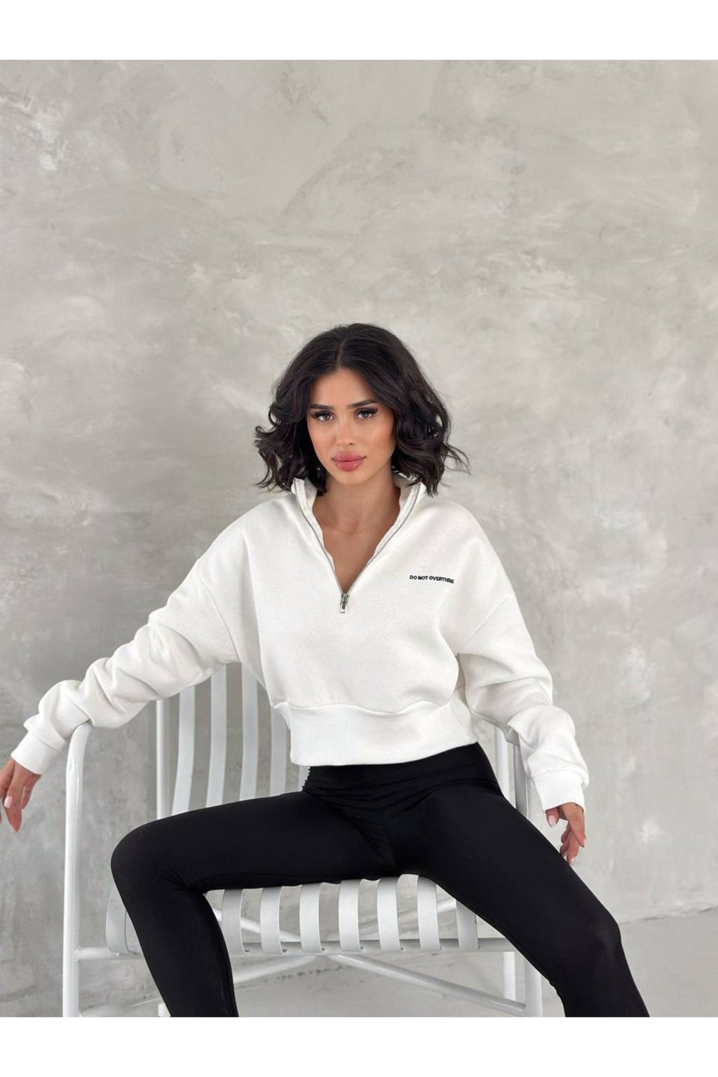 Kadın Do Not Overthink Baskı Detaylı Sweatshirt · Beyaz · 2 [ty:a69d240c036cc66d]