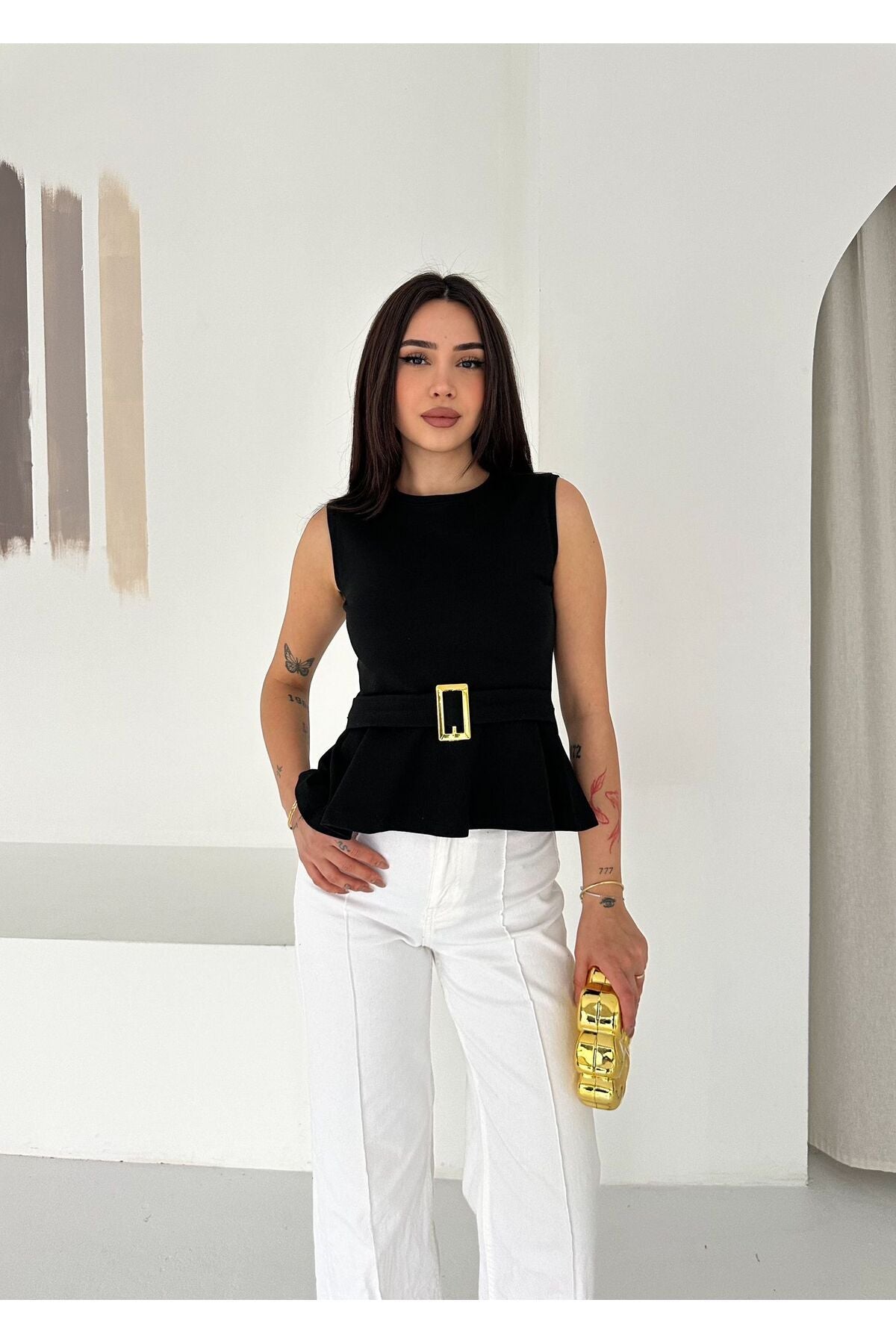 Kadın Kemer Detaylı Volanlı Bluz · Siyah · 6 [ty:d21bb0d58c29353a]