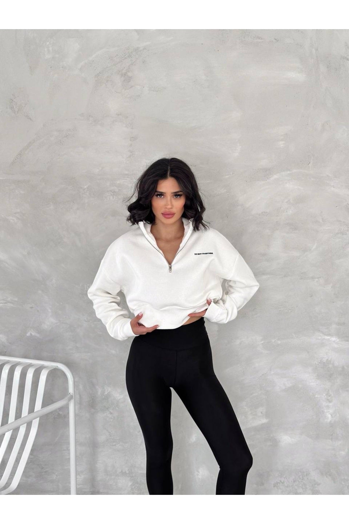 Kadın Do Not Overthink Baskı Detaylı Sweatshirt · Beyaz · 4 [ty:418ba394e20faab2]