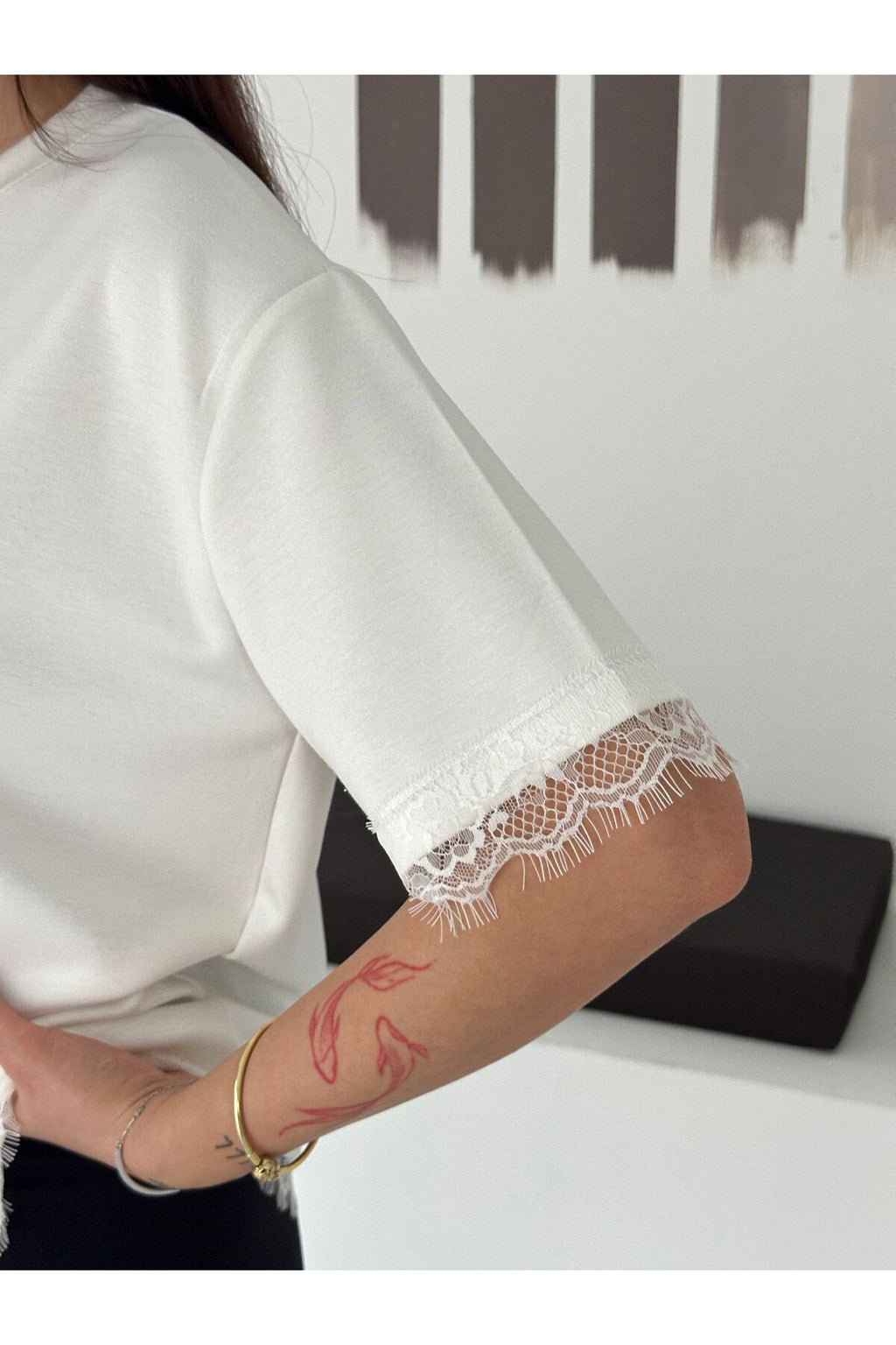 Kadın Dantel Detaylı Basic T-Shirt · Beyaz · 4 [ty:620a03b7f7f5b6a3]