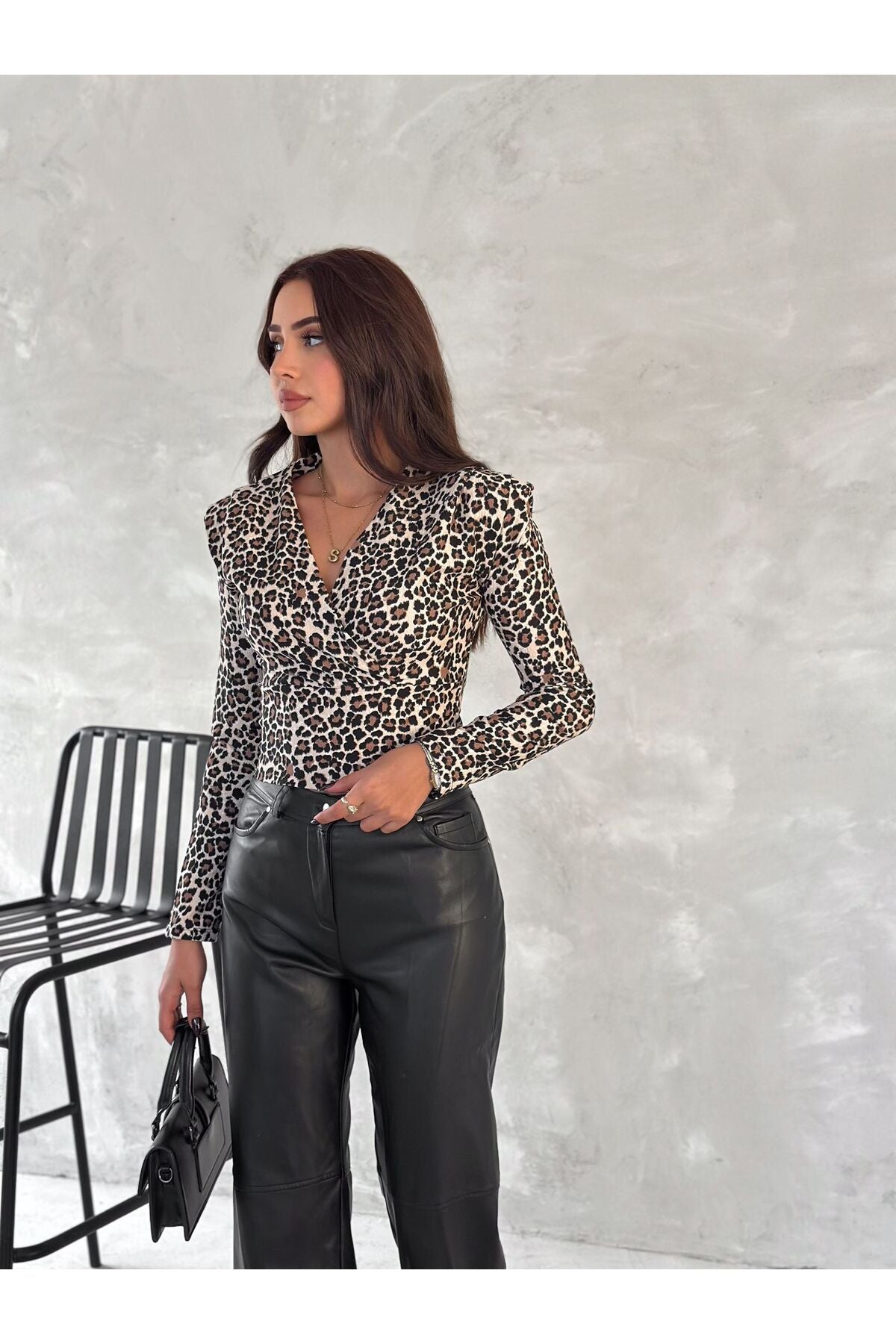 Kadın Kruvaze Pileli Leopar Desenli Crop · Leopar Desenli · 4 [ty:495ff664b15ff1ad]