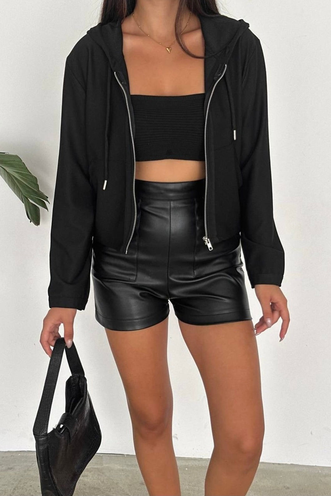 Kadın Siyah Fermuarlı Diagonal Sweatshirt